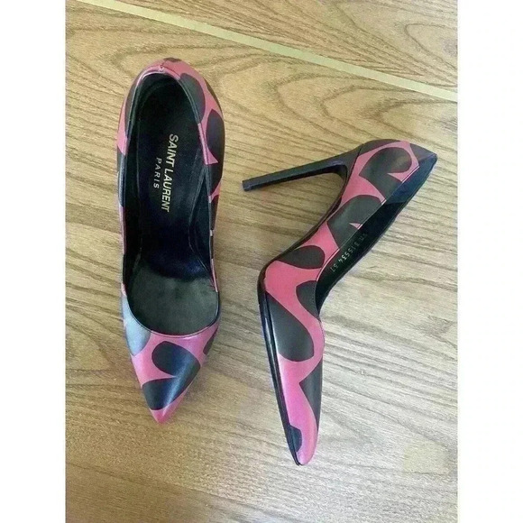 Saint Laurent YSL Pumps Big Heart Paris Pointed Toe Stiletto Leather Heels 37 7 - Picture 8 of 10
